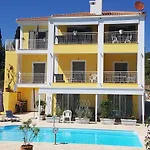 Ela Apartamento