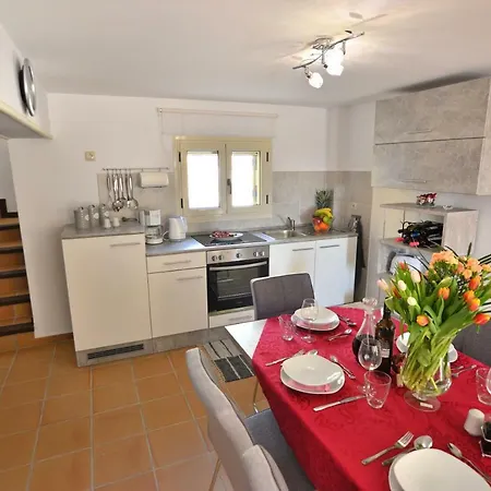 Apartamento Ela *